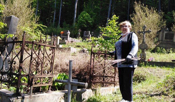 Brigáda na Lucia Bani - cintorín 27. 05. 2020